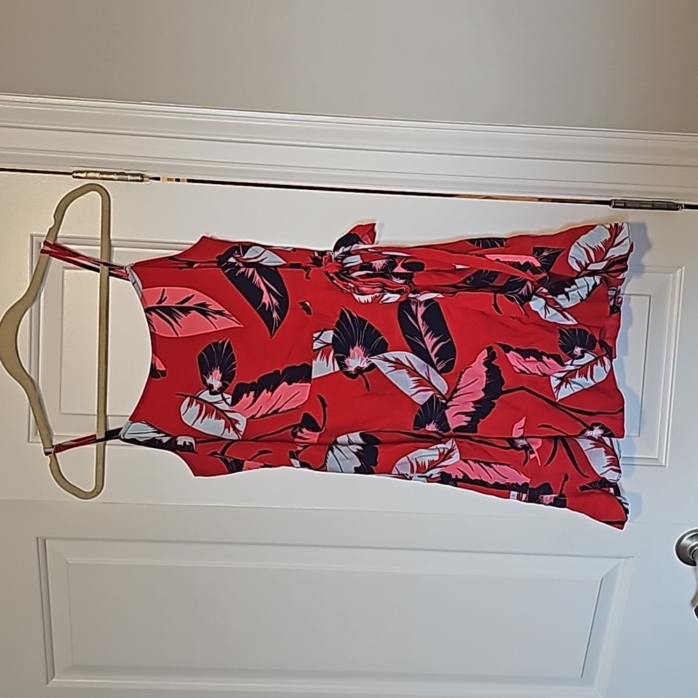 EUC Express sun dress size medium